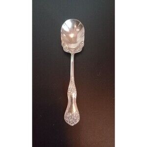 W.M. Rogers & Sons Scalloped Table Spoon - SIlver Plated- 6 Inches